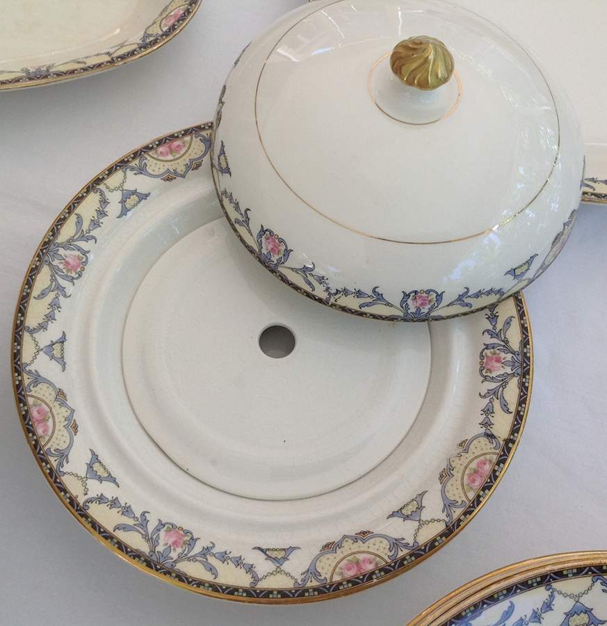 EAL29 Round Covered Butter by East Liverpool Potteries-1
