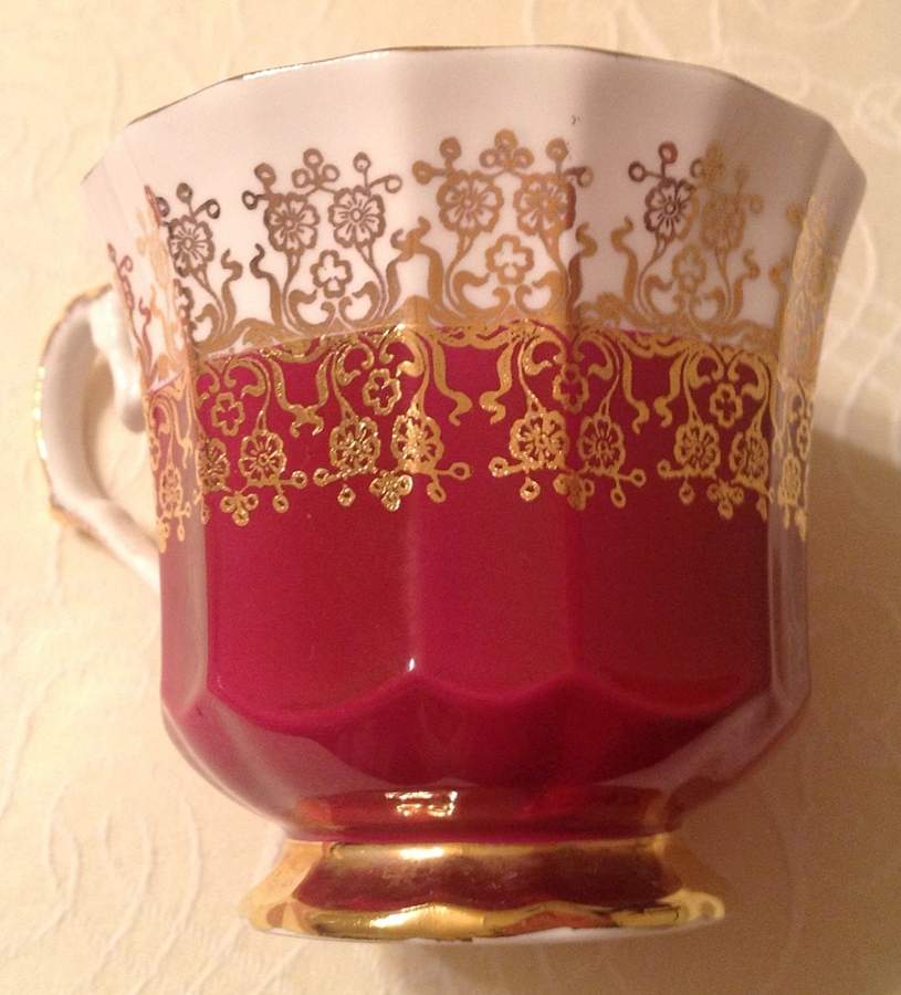 5200 Footed Cup by Elizabethan-1
