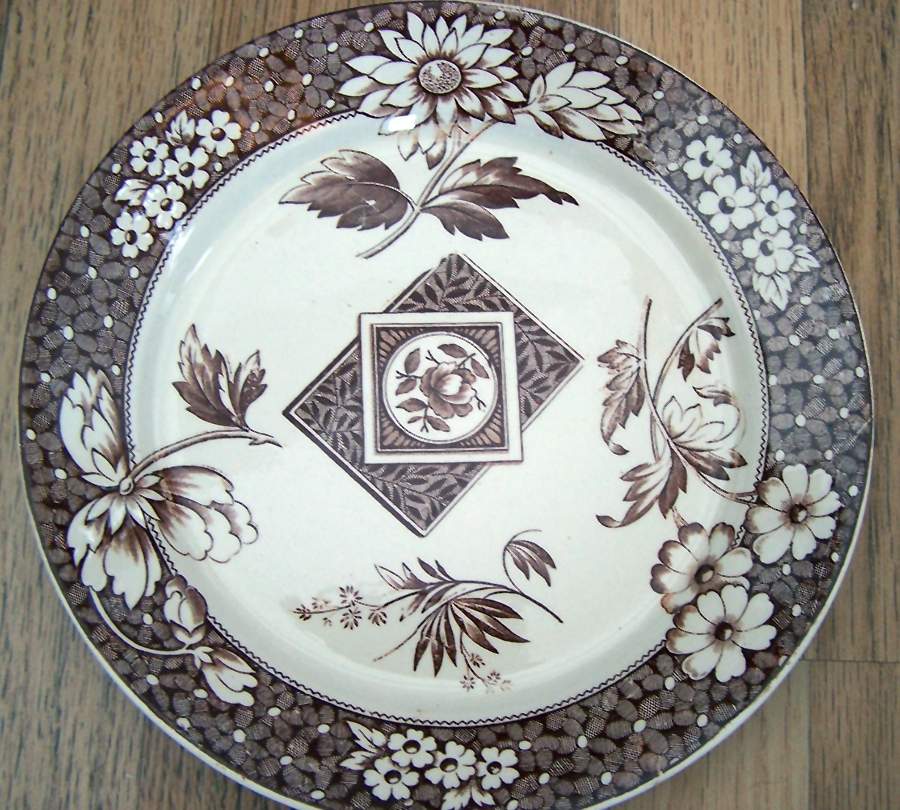 WLM10 Dinner Plate by J F Wileman-1