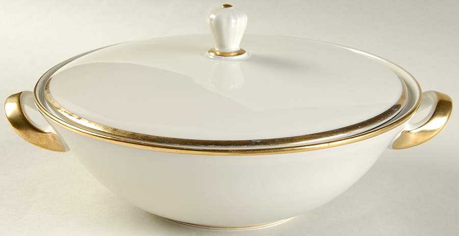 W1035 Round Covered Vegetable by Eschenbach-1