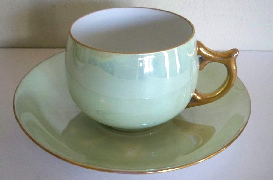 EPI442 Flat Cup & Saucer Set by Epiag-1