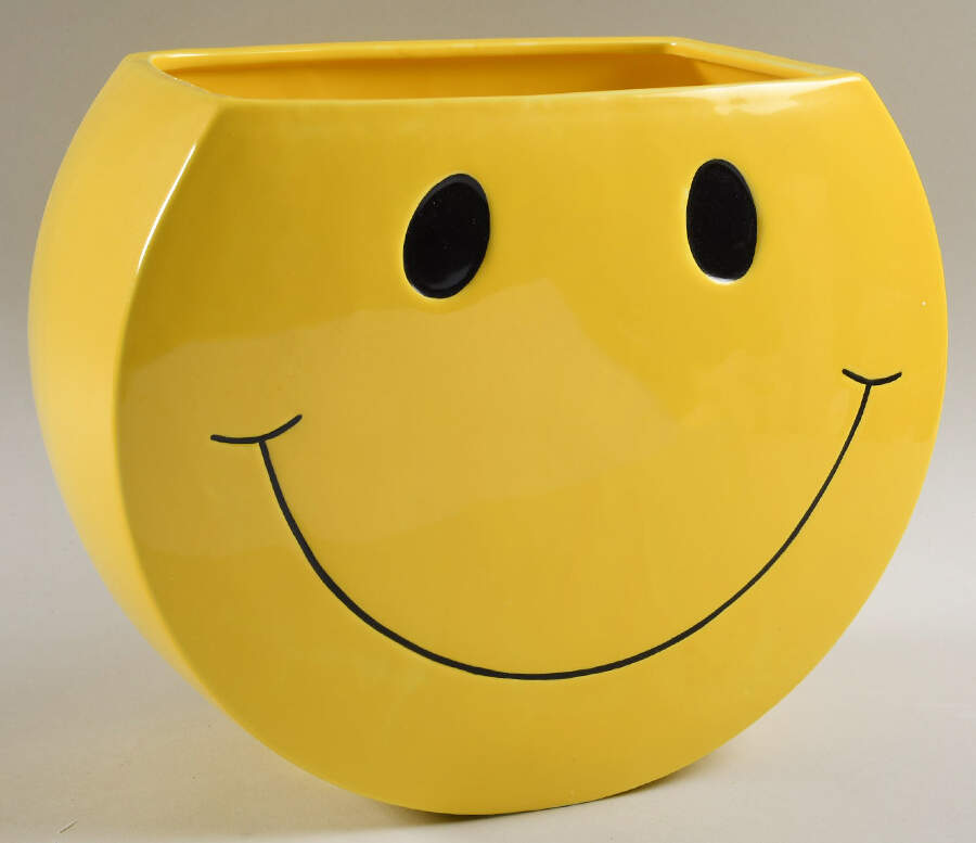 Cookie Jars Cookie Jar No Lid by Enesco-1