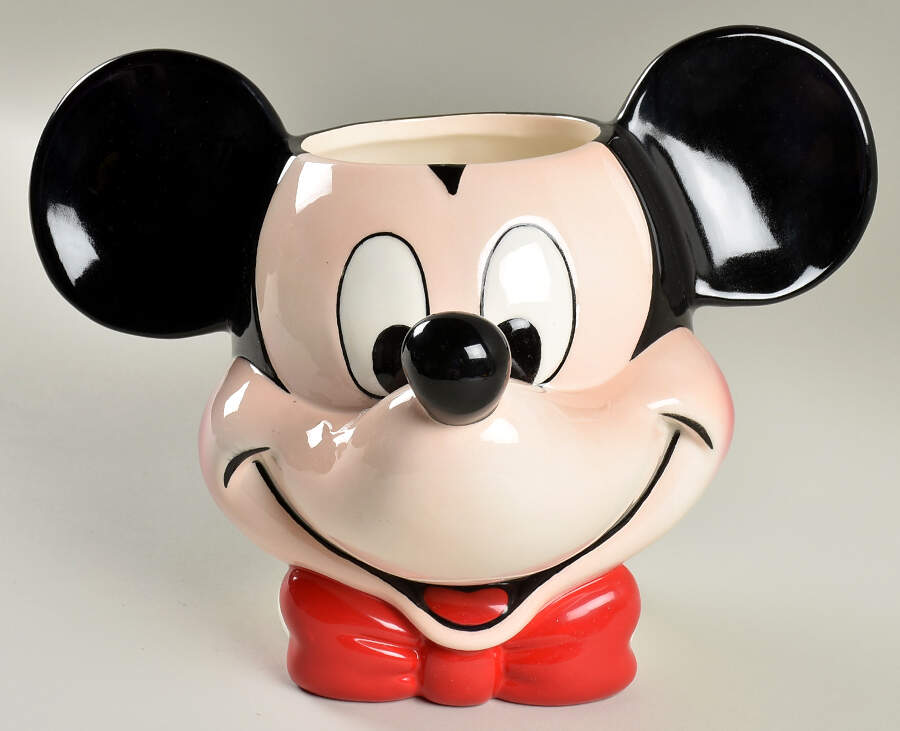 Cookie Jars Cookie Jar No Lid by Enesco-1