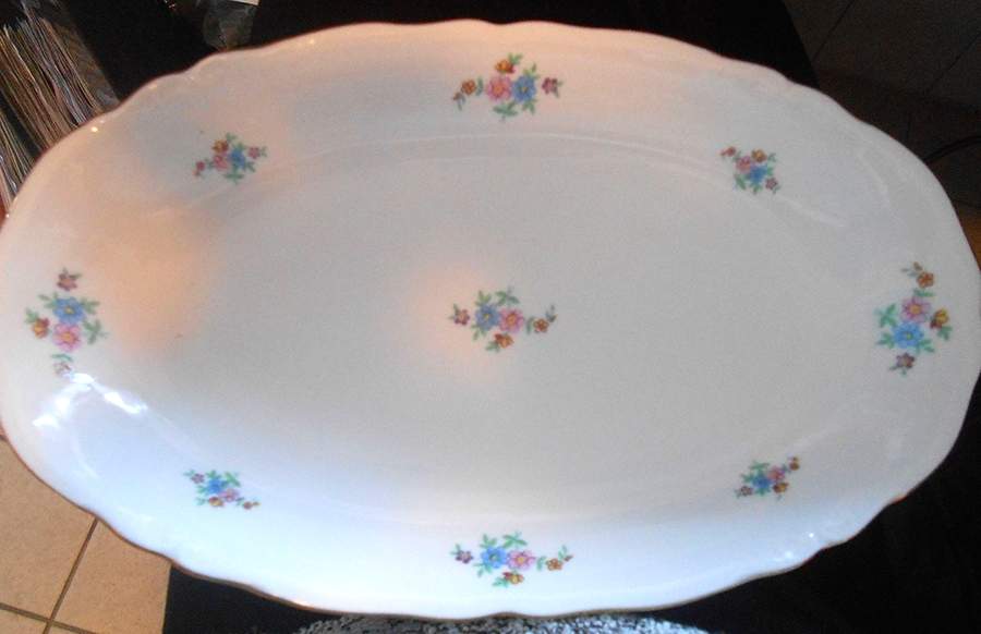 EPI451 16" Oval Serving Platter by Epiag-1
