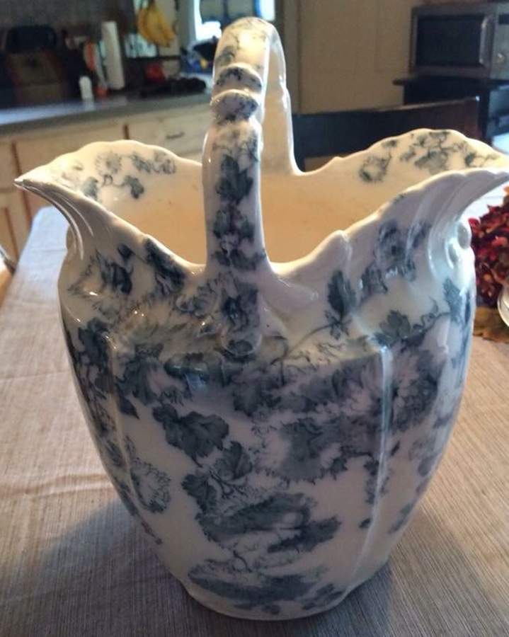 Chrysanthemum Large Basket by England-1