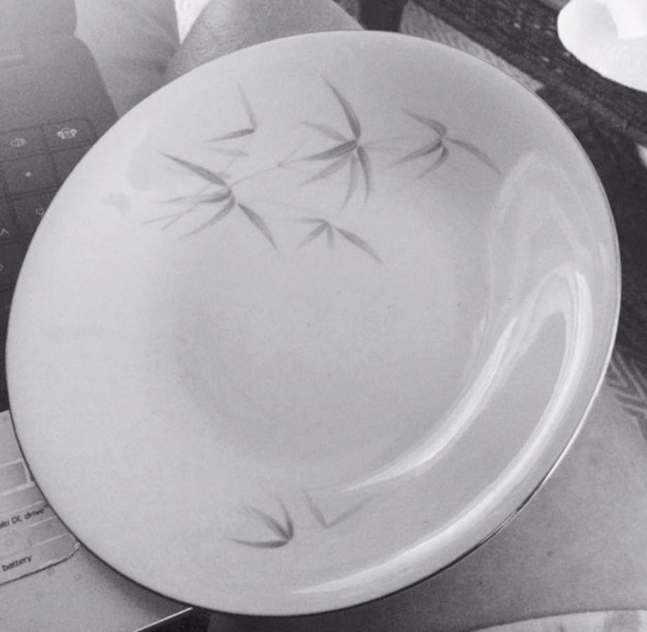 EMB98 Dinner Plate by Embassy (American)-1