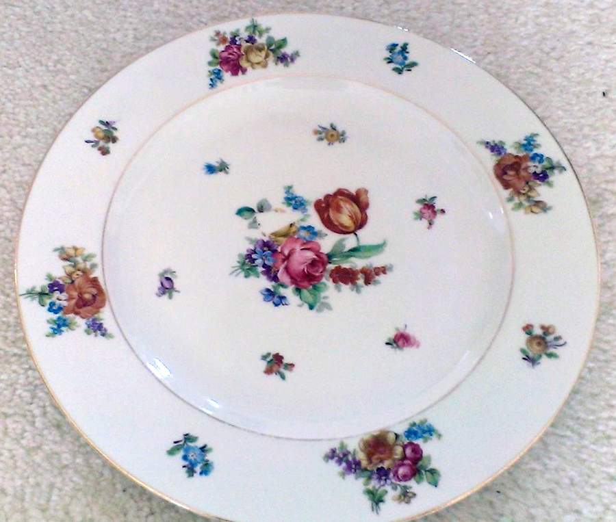 8462 (Smooth) Dinner Plate by Epiag-1