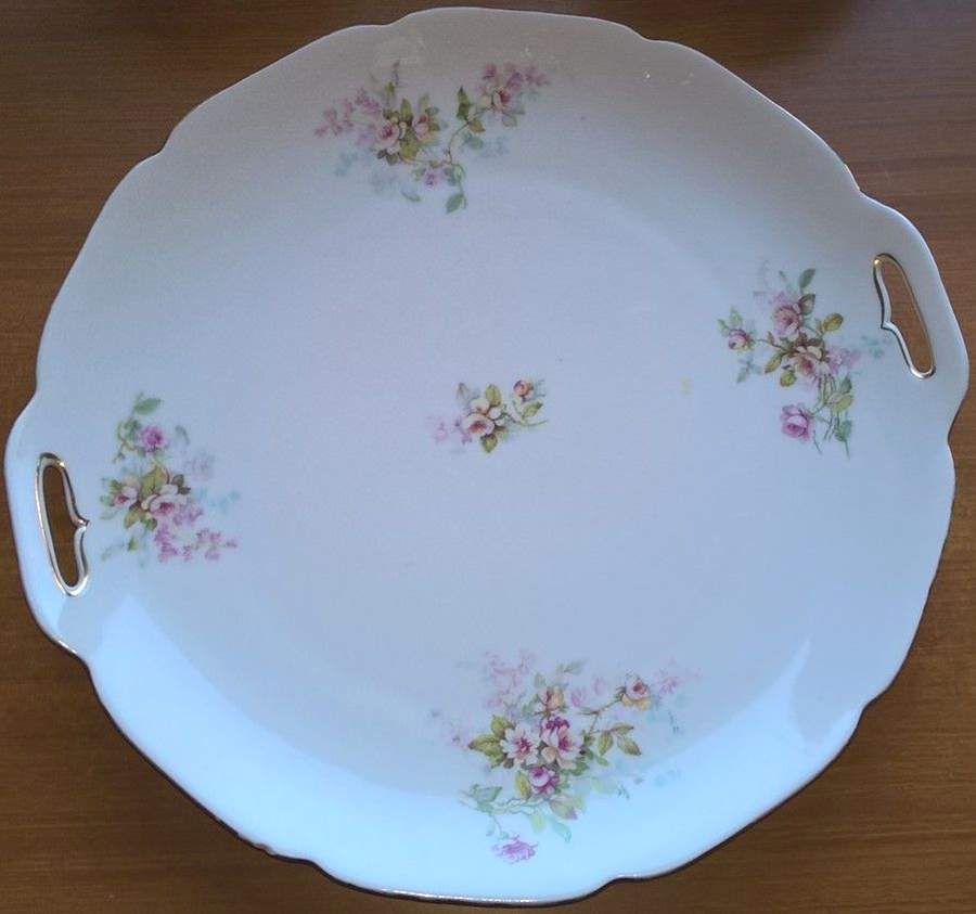 7035 Handled Cake Plate by Epiag-1