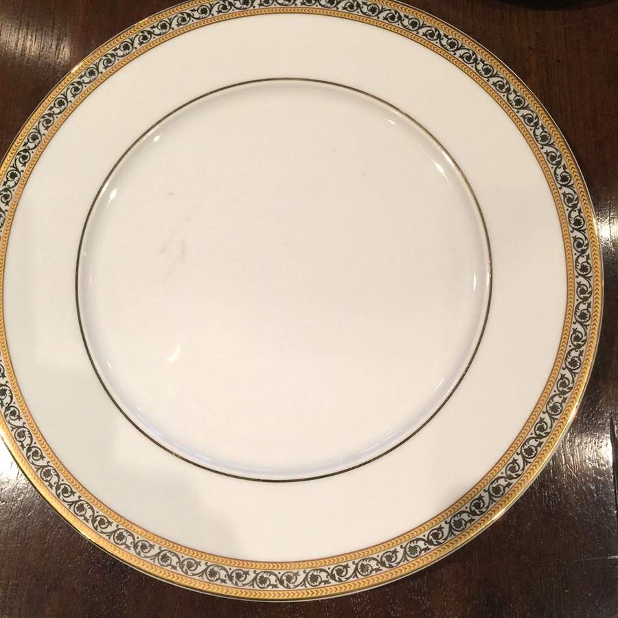 Siena Dinner Plate by Elizabethan-1