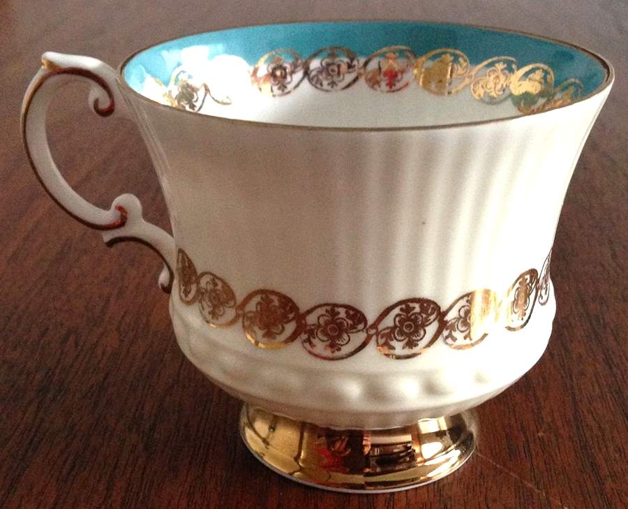 4416 Footed Cup by Elizabethan-1