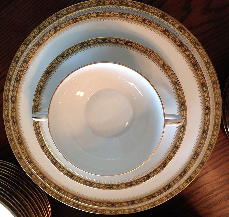 EPI471 Luncheon Plate by Epiag-1