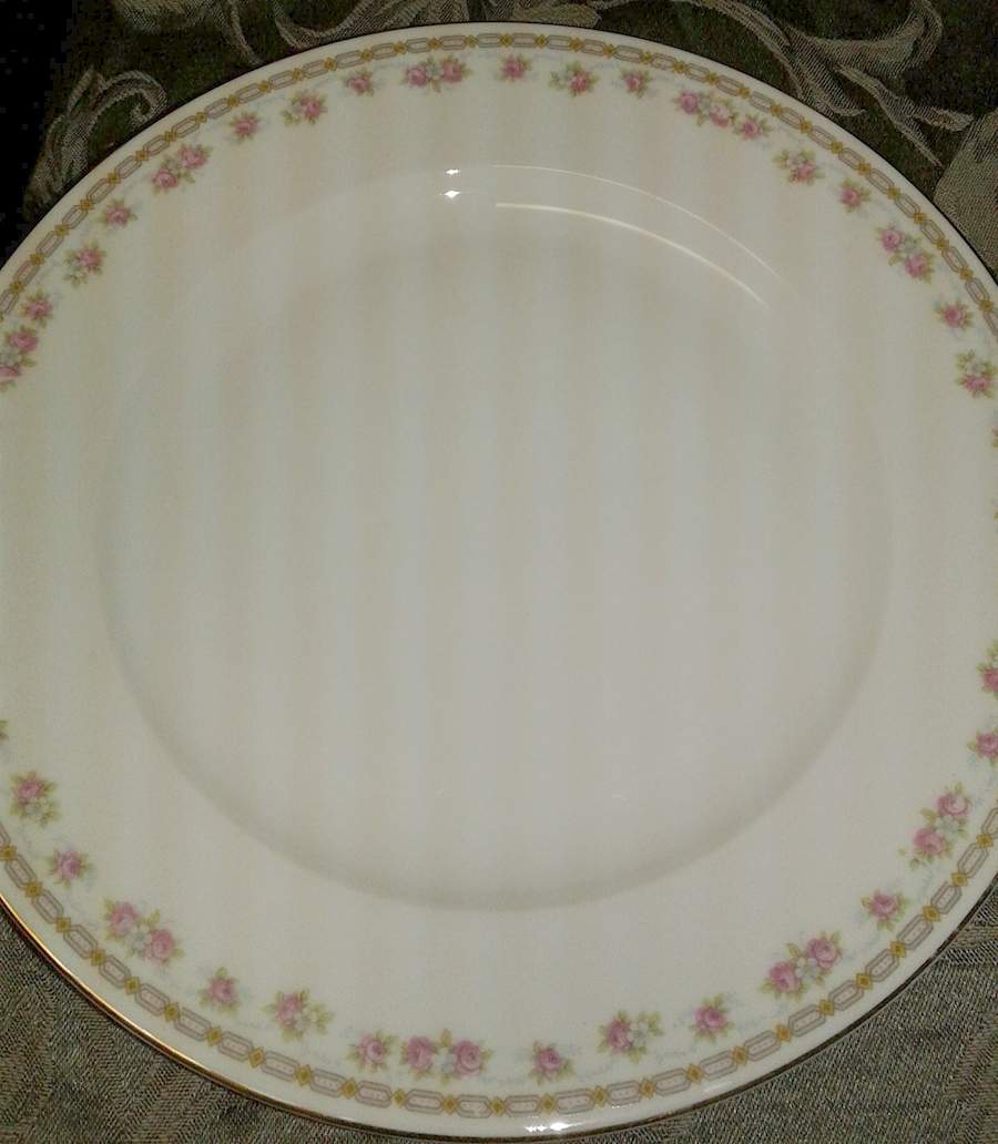 EAM80 Dinner Plate by E & A Muller-1