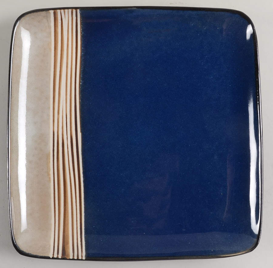 Uptown Loft Dinner Plate by Elama-1