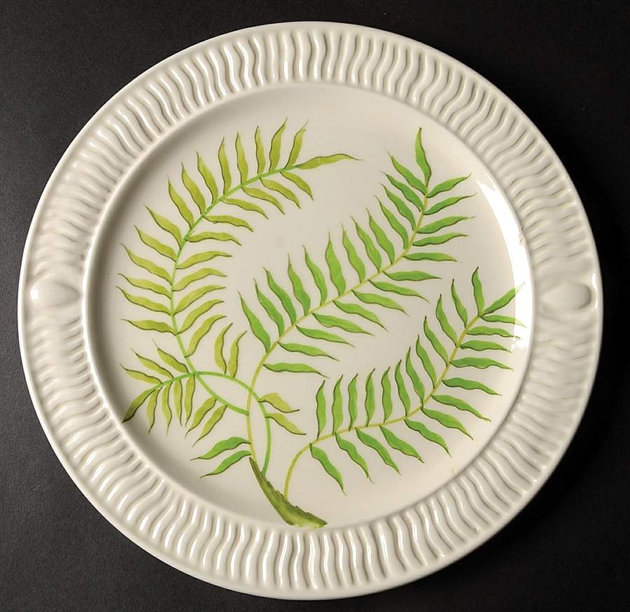 ERN22 Dinner Plate by Ernestine-1