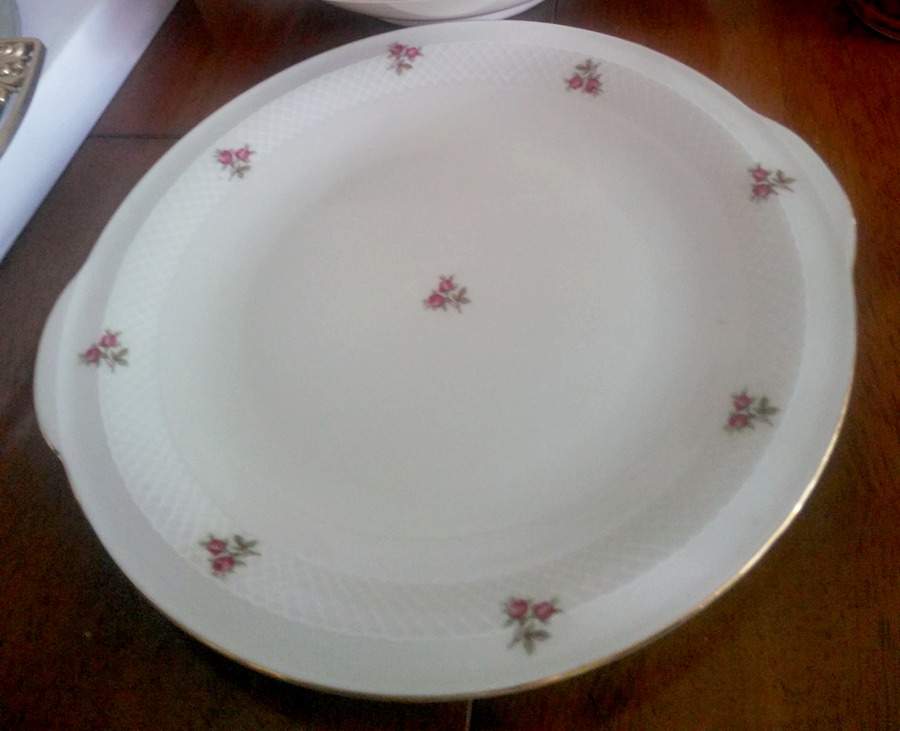 P258 Handled Cake Plate by Eschenbach-1