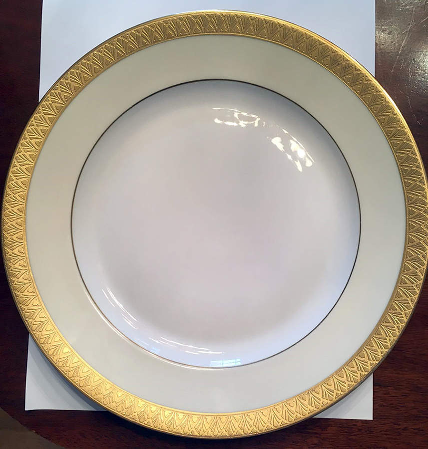 EAM82 Dinner Plate by E & A Muller-1