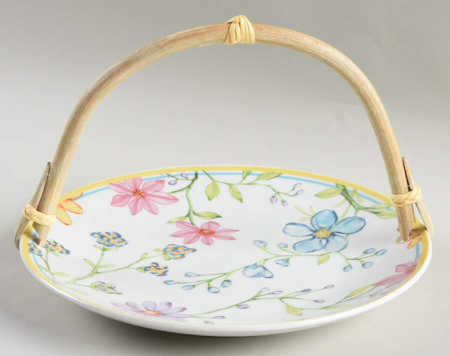 Charlotte 5 3/8"-5 5/8" Bamboo Handled Serving Plate  HC by Euro Ceramica-1