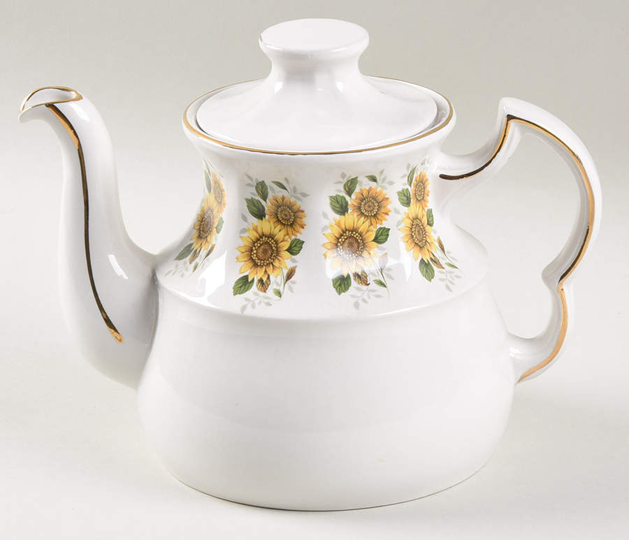 1025 Teapot & Lid by Wood & Sons-1