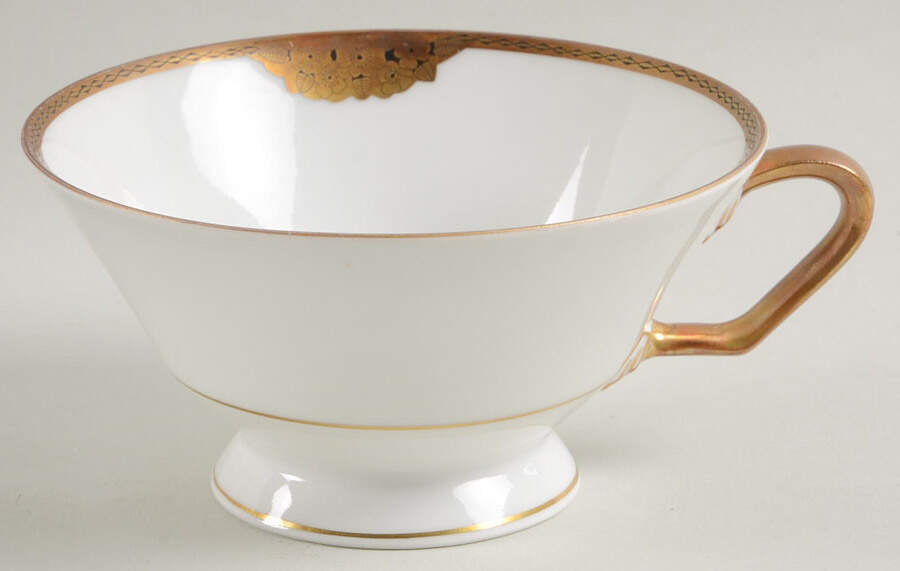5107 Footed Cup by Edelstein-1