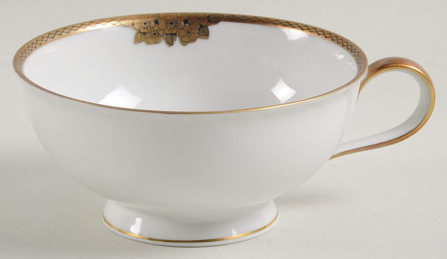 5107 Footed Cup by Edelstein-1