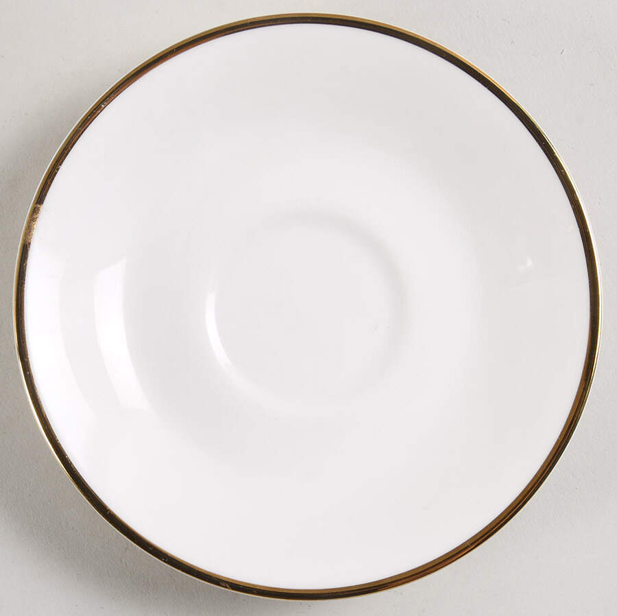 ELZ72 Saucer by Elizabethan-1