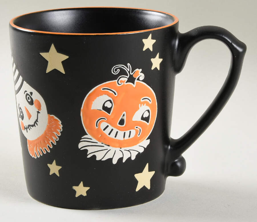 Chillcat Mug by Eli + Ana-1