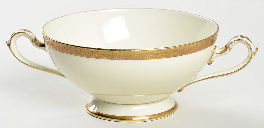 ESC360 Footed Cream Soup Bowl by Eschenbach-1