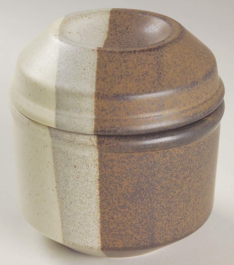 Agate Pass Sugar Bowl & Lid by Fabrik-1