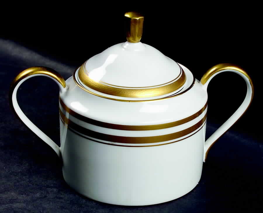 Empress Elisabeth Sugar Bowl & Lid by Faberge-1