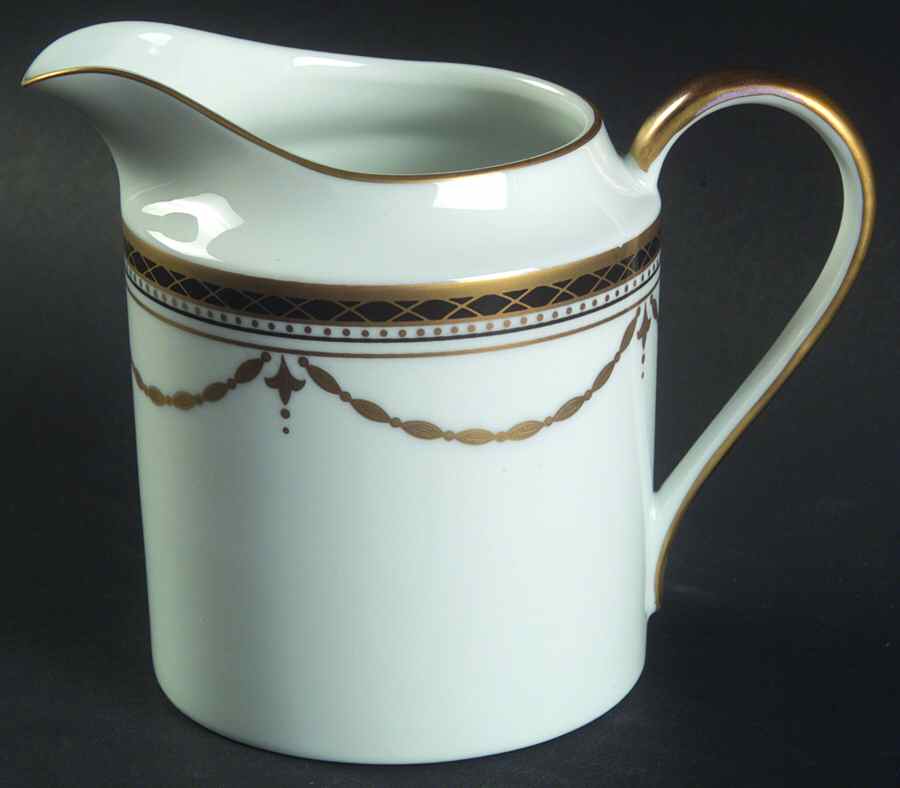 Grand Palais Creamer by Faberge-1