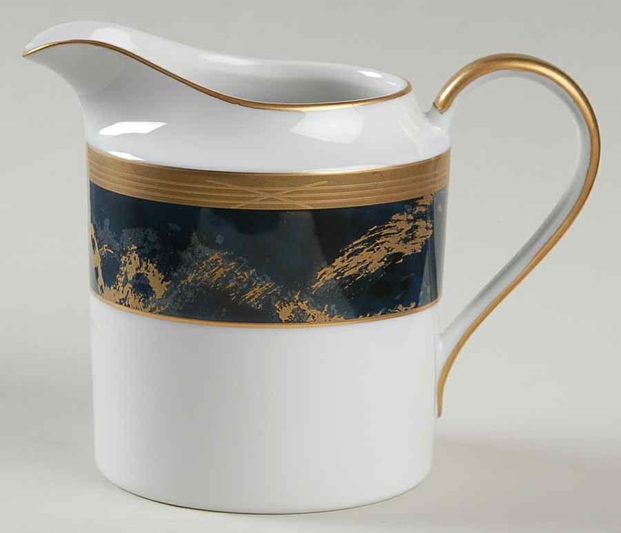 Pavilion Lapis Lazuli Creamer by Faberge-1