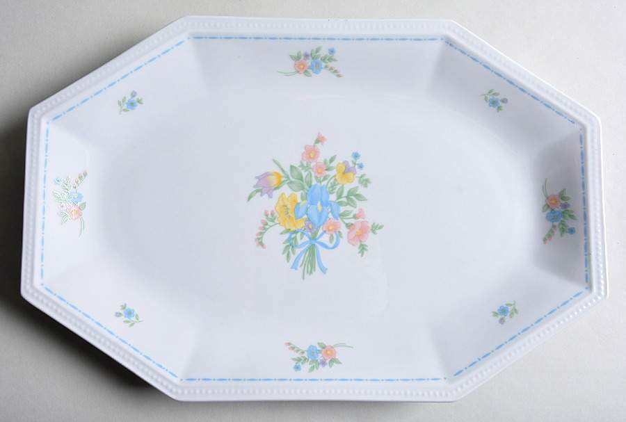 Hampton 14" Oval Serving Platter by Fairfield-1