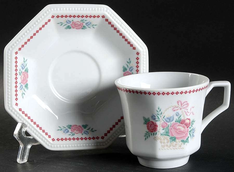 Williamsburg Footed Cup & Saucer Set by Fairfield-1