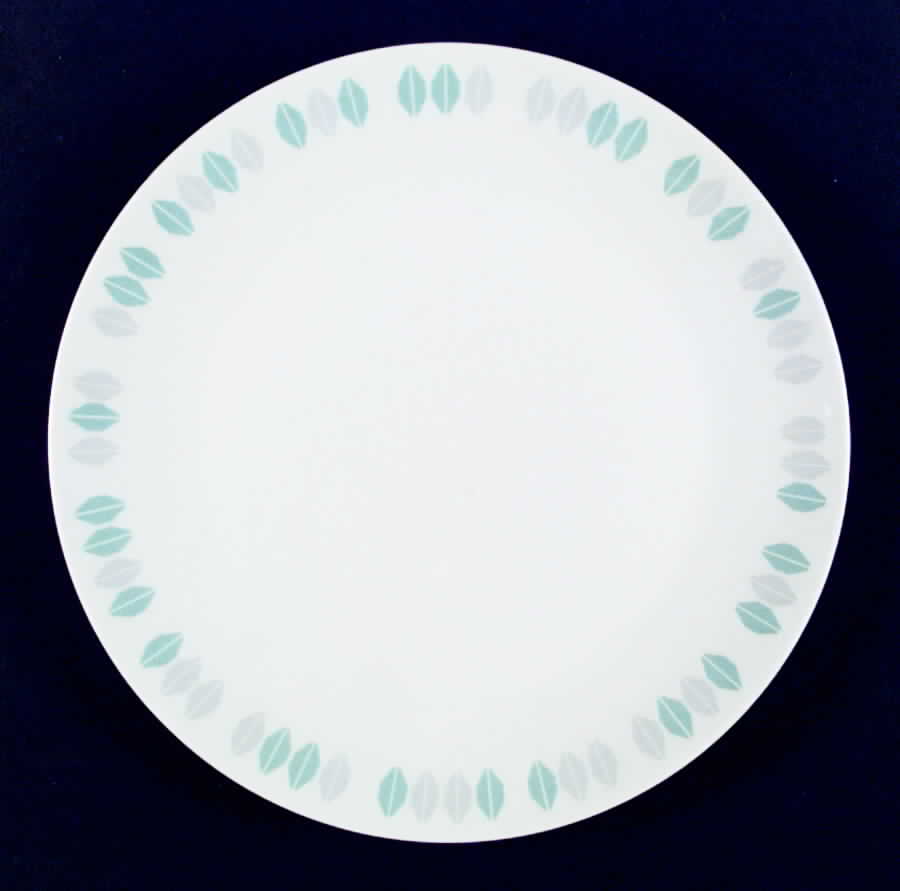Fortune Dinner Plate by Fairwood-Schonwald-1