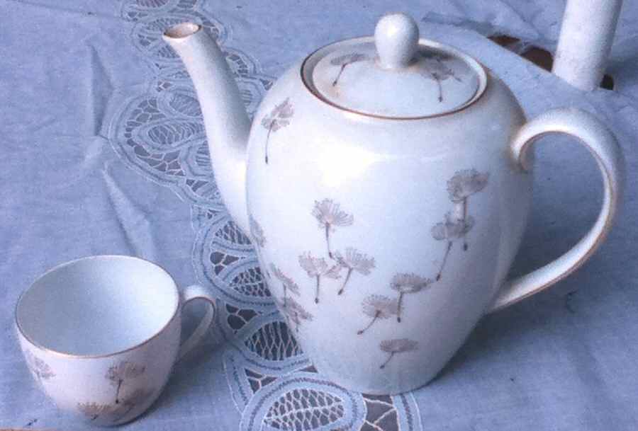 Thistledown Coffee Pot & Lid by Fairwood-Schonwald-1