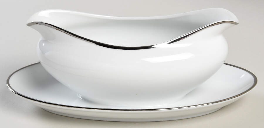Angelique Gravy Boat with Attached Underplate by Fashion Manor-1