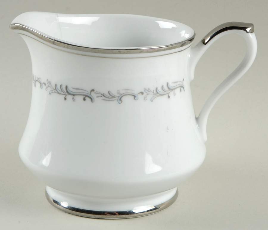 Arabesque Creamer by Fashion Manor-1