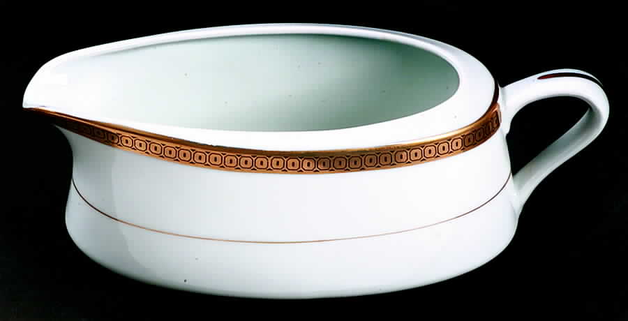 Brantley Gravy Boat by Fashion Manor-1
