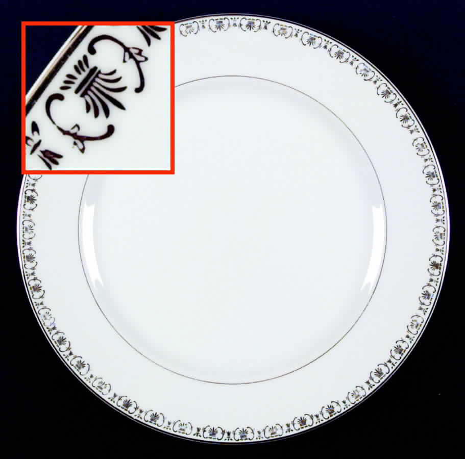 Corona Dinner Plate by Fashion Manor-1