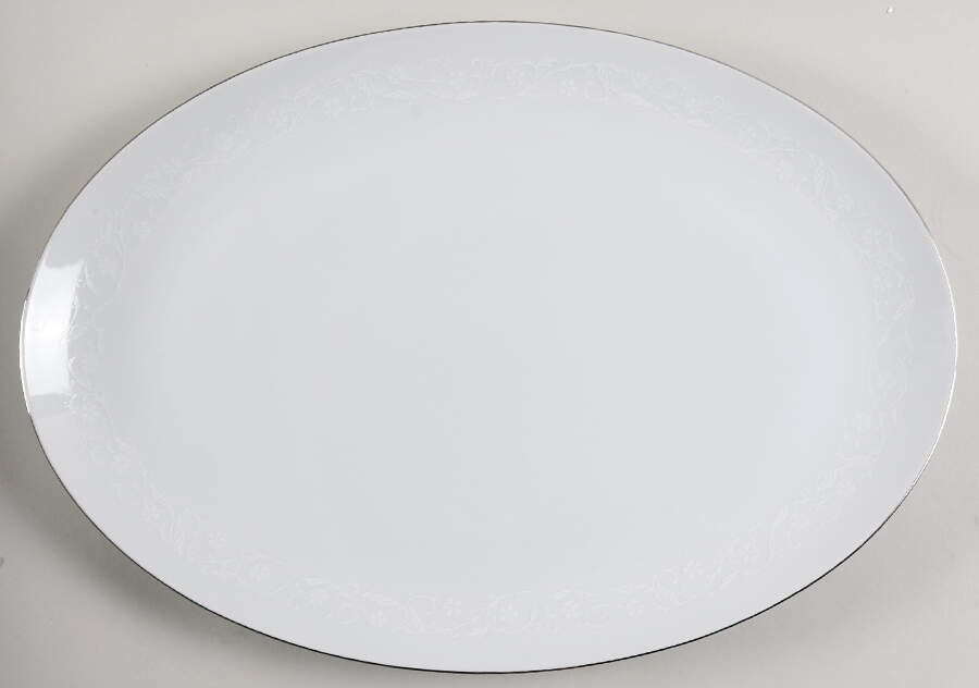 English Lace 16" Oval Serving Platter by Fashion Manor-1
