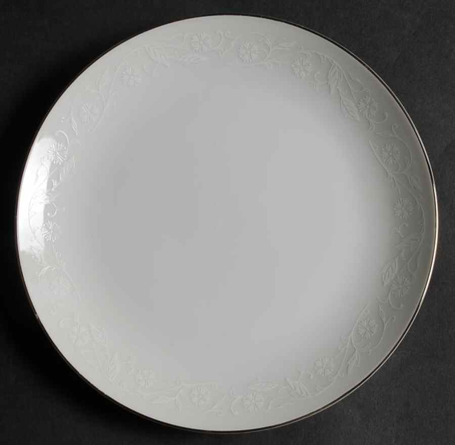 English Lace Bread & Butter Plate by Fashion Manor-1