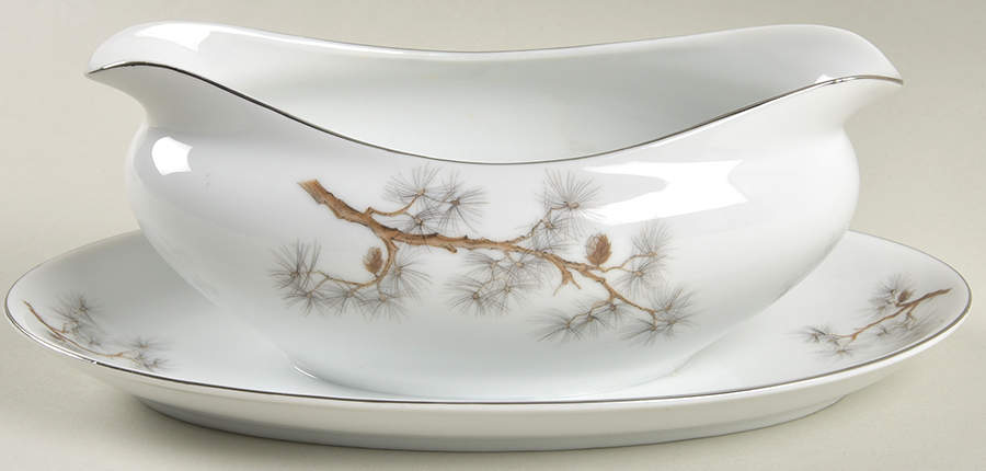 Pinedale Gravy Boat with Attached Underplate by Fashion Manor-1