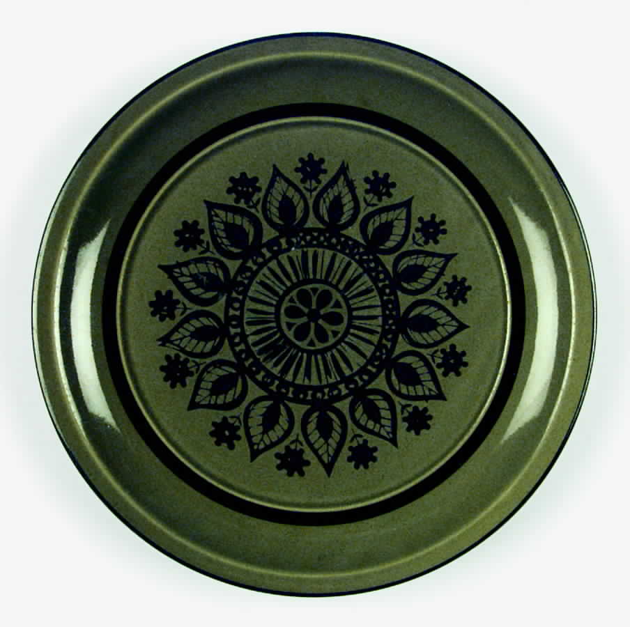 Saracen Dinner Plate by Fashion Manor-1