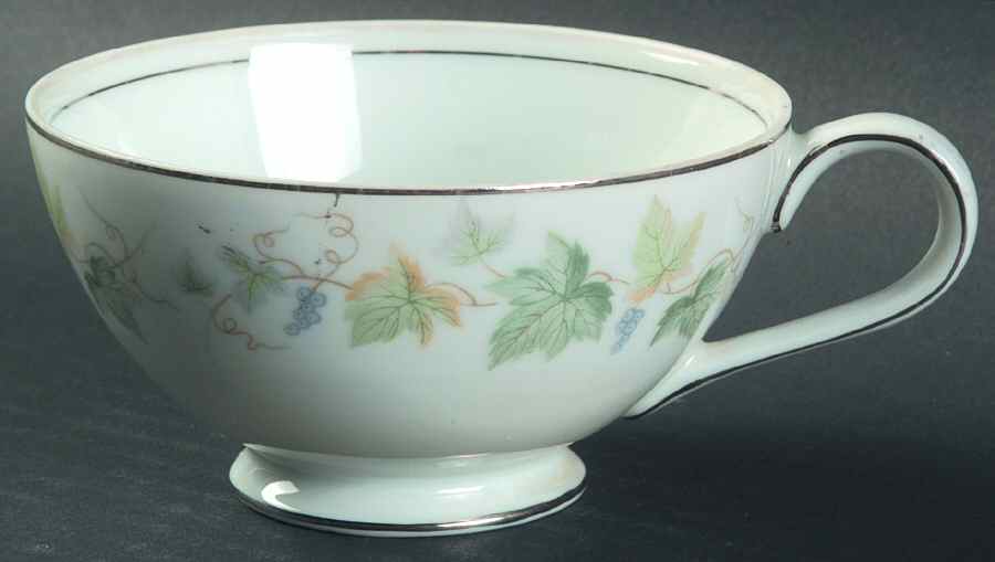 Vineyard Footed Cup by Fashion Manor-1