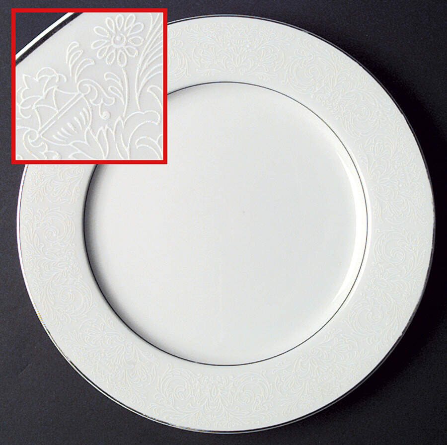 Fascination Dinner Plate by Fashion Royale-1