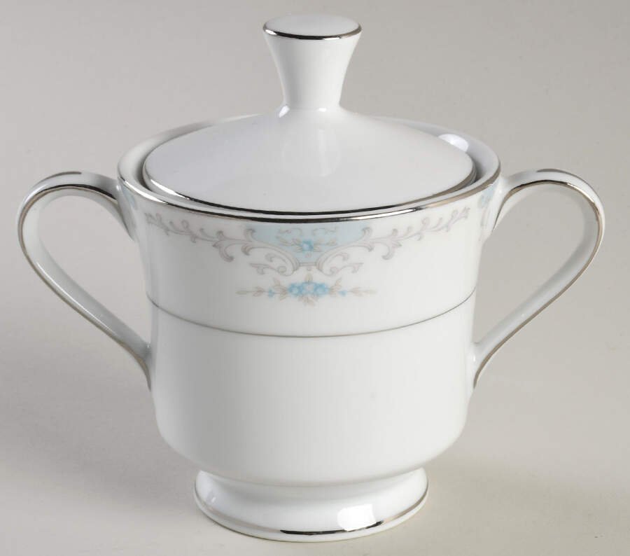 Heirloom Sugar Bowl & Lid by Fashion Royale-1