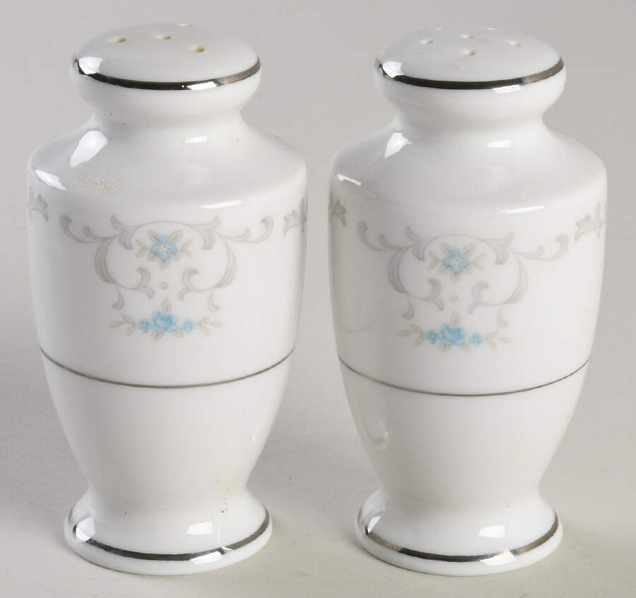 Heirloom Salt & Pepper Set by Fashion Royale-1