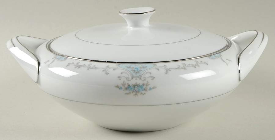Heirloom Round Covered Vegetable by Fashion Royale-1