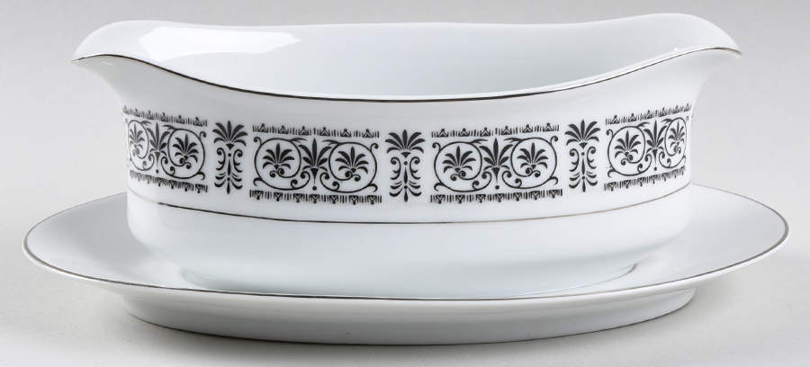 Madrid Gravy Boat with Attached Underplate by Fashion Royale-1