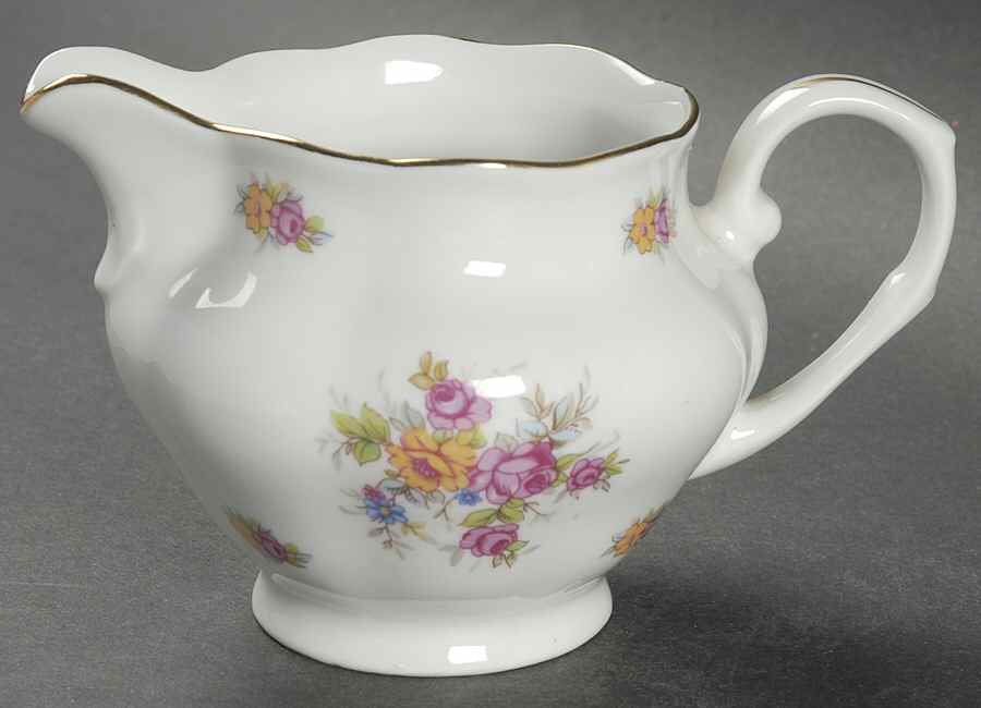 Garland Garlandia Creamer by Favolina-Karolina-1